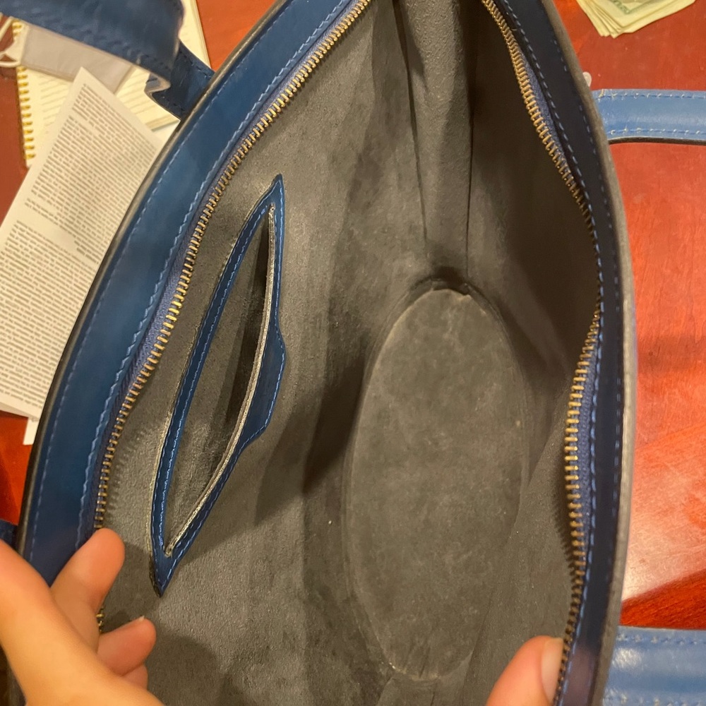 Louis Vuitton Blue Handbag - Picture 10 of 13